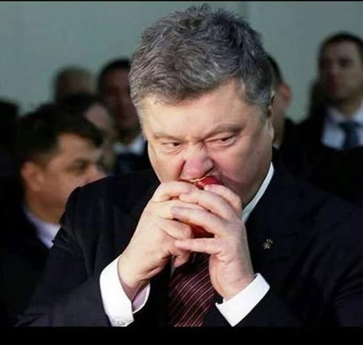 В ТОВ “Київ” нагадали, що сьогодні збігає термін судового відстрочення і “Європейська солідарність” має звільнити головний партійний офіс